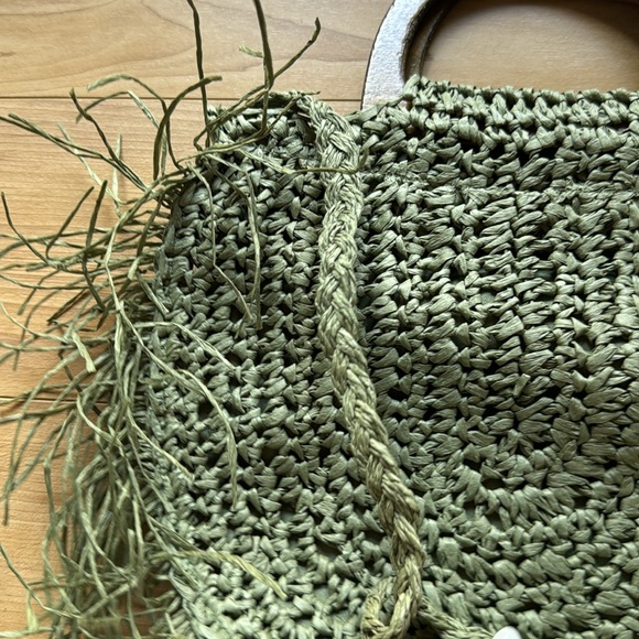Melie Bianco Green Straw Woven Bag - Picture 2 of 4